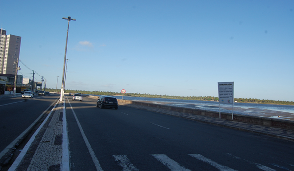 Ponto de ônibus é desativado para garantir segurança aos usuários - SMTT Aracaju